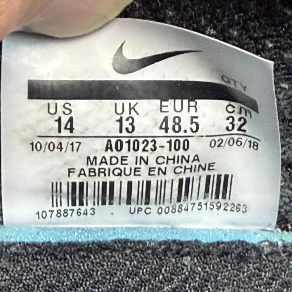 Nike Air Max 270 Flyknit Shoes Mens Size 14 White Black Sneakers AO1023-100